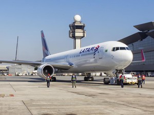 Terpopuler: Dugaan Awal Pesawat LATAM Jatuh Bebas
