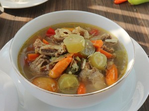 Resep Pindang Iga Sapi Berkuah Bening Gurih dan Segar