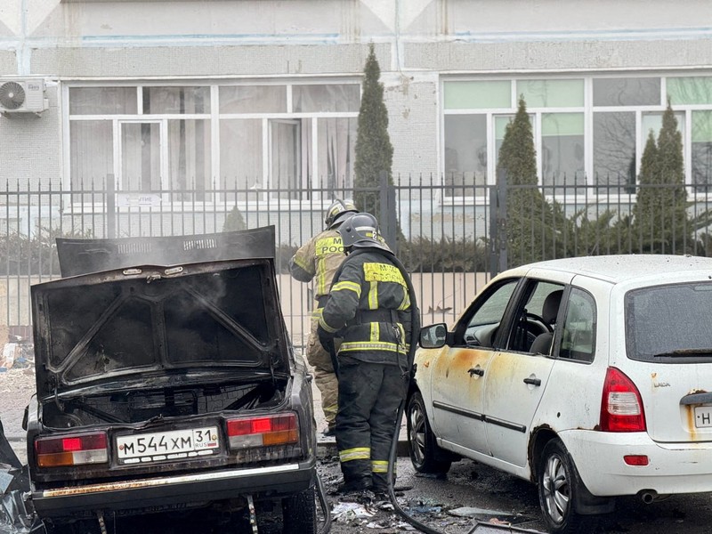 UKRAINE-CRISIS/RUSSIA-BELGOROD A view shows destroyed cars following an incident which local authorities said was a Ukrainian missile attack, in the course of Russia-Ukraine conflict in Belgorod, Russia, March 16, 2024. Telegram channel of Governor of Belgorod Region Vyacheslav Gladkov/Handout via REUTERS ATTENTION EDITORS - THIS IMAGE WAS PROVIDED BY A THIRD PARTY. NO RESALES. NO ARCHIVES. MANDATORY CREDIT.
