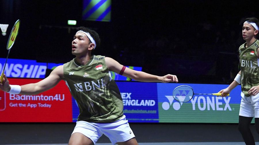 Tunggal Putra Indonesia Jonatan Christie, Anthony Sinisuka Ginting dan Ganda Puta Fajar Alfian-Muhammad Rian Ardianto. (AP Photo)