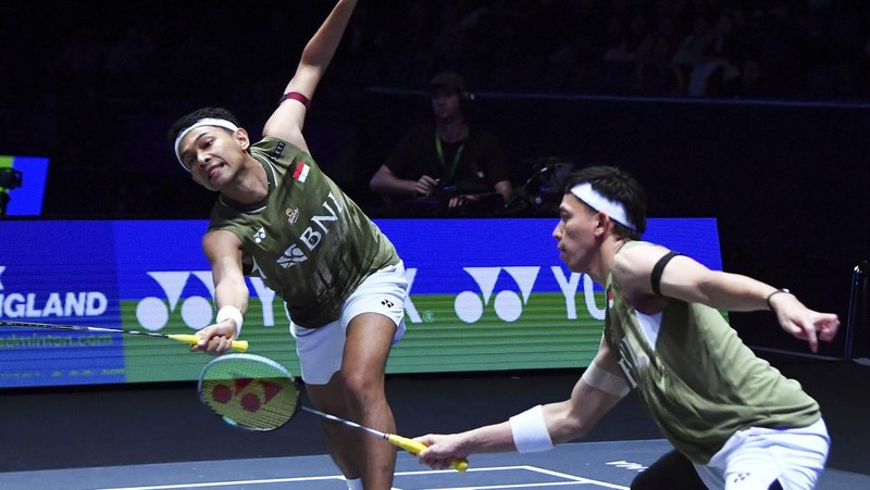 Tunggal Putra Indonesia Jonatan Christie, Anthony Sinisuka Ginting dan Ganda Puta Fajar Alfian-Muhammad Rian Ardianto. (AP Photo)