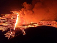 Begini Penampakan Letusan Gunung Berapi di Islandia