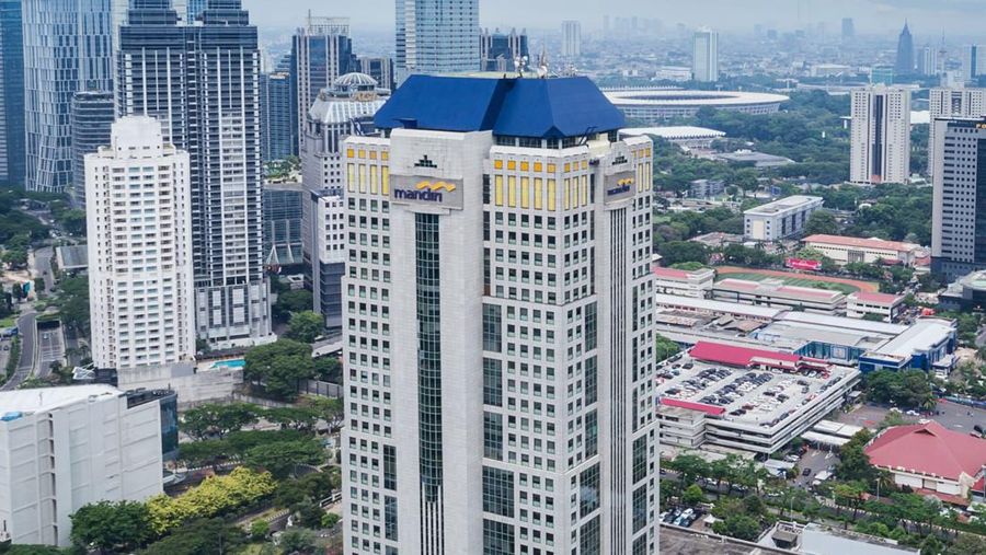 Plaza Mandiri, Kantor Pusat Bank Mandiri di Jakarta.