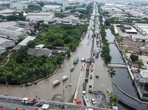 Banjir Besar di Jateng, Bagaimana Nasib THR Buruh Pabrik Terdampak?