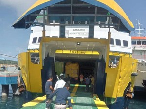 Pelayaran di NTT Dibuka Kembali Setelah Cuaca Kondusif