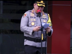 Kapolres Jaksel Beri Reward Polsek Mampang Respons Cepat Laporan Warga