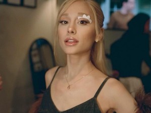 eternal sunshine Jadi Album Keenam Ariana Grande yang Puncaki Billboard 200