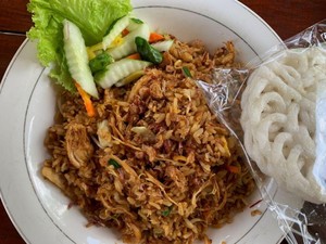 Niat Bantu Penjual Makanan Sepi Ternyata Rasa Makanannya Tak Enak