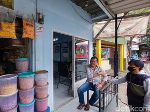 Perempuan Cimahi Ogah Bawa Bayinya Usai Melahirkan di Pangkas Rambut