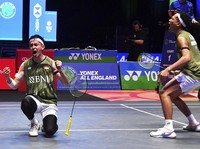 Potret Aksi Memukau Fajar/Rian di Final All England 2024