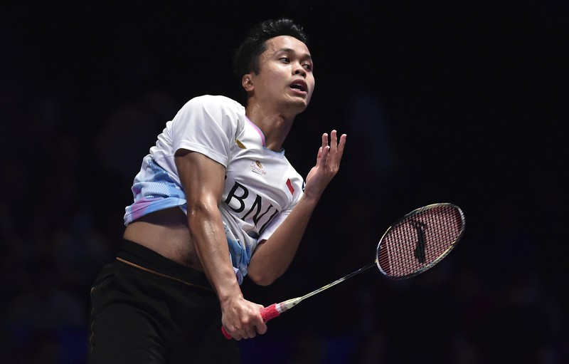Pebulutangkis Indonesia Jonatan Christie juara All england 2024 di Utilita Arena, Birmingham, Inggris, Minggu (17/3/2024). (AP Photo/Rui Vieira)