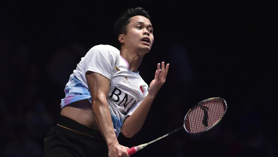 Pebulutangkis Indonesia Jonatan Christie juara All england 2024 di Utilita Arena, Birmingham, Inggris, Minggu (17/3/2024). (AP Photo/Rui Vieira)