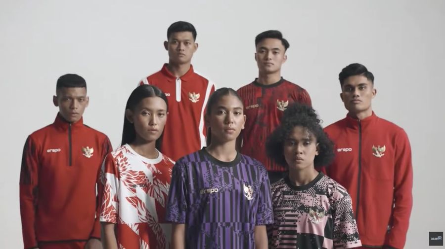 Peluncuran Jersey Timnas Sepak Bola Garuda dari brand ESPRO. (Tangkapan Layar Youtube Taulany TV)
