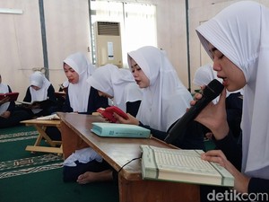 Lantunan Syahdu Al-Quran Terdengar dari Lapas Perempuan Malang