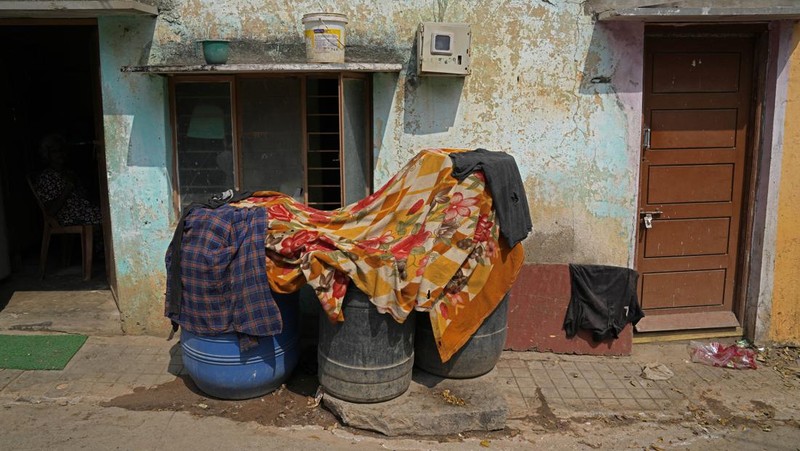 Bengaluru atau Bangalore di India tengah dihadapkan dengan kekeringan. (AP/Aijaz Rahi)