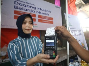 BRI Gelar Pasar Ramadan di Bekasi, Buka Rekening Dapat Sembako Gratis.