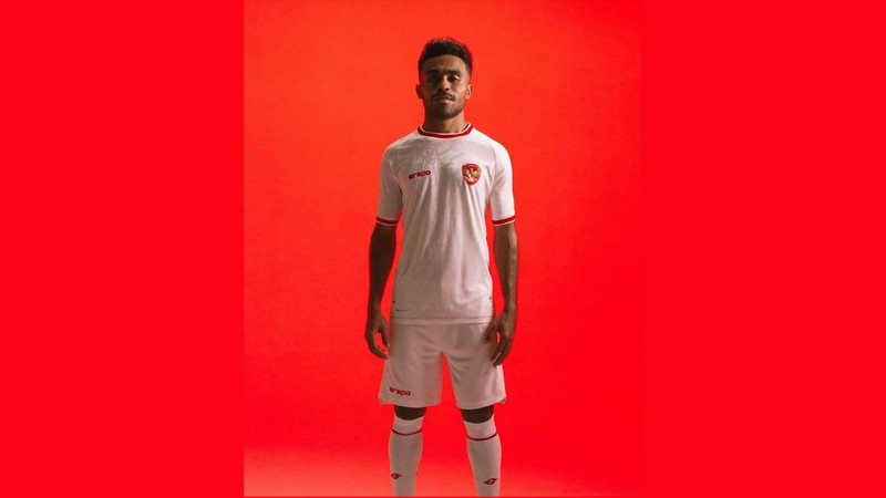 Jersey terbaru Timnas Indonesia 2024 yang di produksi oleh Erigo Sport atau ESPRO. (Instagram @erspo.official)