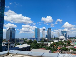 DLH DKI Sebut Kualitas Udara Jakarta Membaik Selama Lebaran 2025
