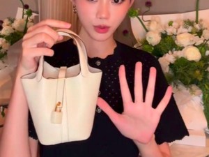 Baru 2 Tahun, Cucu Raja Judi Dibelikan Tas Hermes Hingga Jepitan Gucci