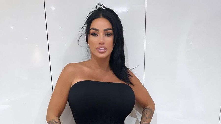 Model Seksi OnlyFans, Katie Price. (Instagram @katieprice)