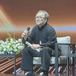 Intip Penampilan Baru Jackie Chan yang Bikin Netizen Kaget