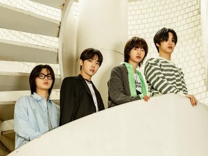 Band K-Pop Antenna Dragon Pony Debut Tahun Ini