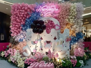 Bunnies Surabaya Kegirangan! Pop-Up Store NewJeans Merchandise Hadir di Ciwo