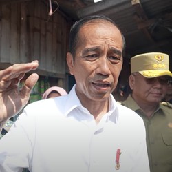 Jokowi Pelototi Harga Gabah Petani, Sebut Harga Beras Turun di April