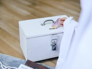 Hukum Sedekah, Amalan Sederhana dengan Manfaat Luar Biasa