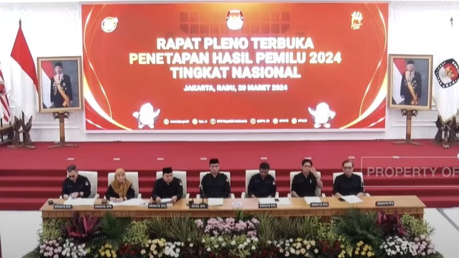 Suasana rapat pleno penetapan hasil Pemilu 2024 di Kantor KPU RI, JAkarta. (YouTube/CNN Indonesia)
