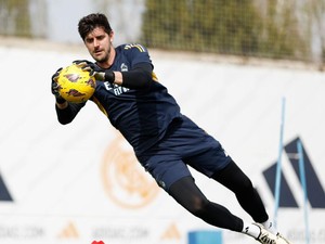 Courtois Cedera Lutut Lagi, Terancam Absen di Euro 2024