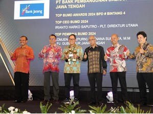 Mantap! Bank Jateng Borong Penghargaan di Ajang TOP BUMD Award 2024