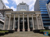 Resmi! MK Putuskan Syarat Usia Cagub Dihitung Saat Penetapan Paslon