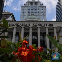 Anies & Ganjar Ajukan Gugatan ke MK, Begini Tahapannya