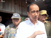 Jokowi Jawab Keluhan UMKM Susah Akses KUR karena Terhambat BI Checking