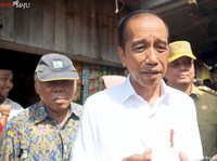 Jokowi Resmikan Jembatan Duplikasi Rp275 M di Kalimantan Barat
