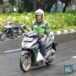 RI Krisis Pekerjaan Layak, Banyak Orang Terjebak Jadi Driver Ojol