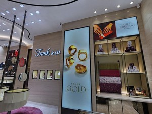 Frank & co. dan The Palace Buka Gerai Perhiasan Baru di AEON Deltamas