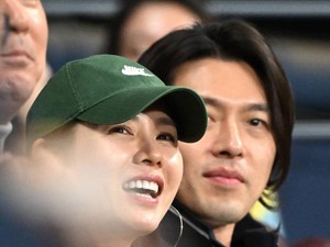 Penampilan Langka Hyun Bin & Son Ye Jin, Double Date dengan Pasangan Lain