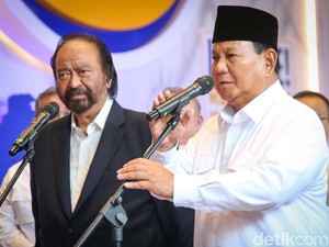 Jawab Prabowo Saat Ditanya soal Ajak Paloh Gabung: Saya Selalu Mengajak