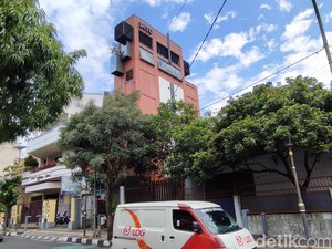 Uniknya Hotel Langsing di Salatiga, Lebarnya Cuma 2,8 Meter!