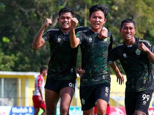 Cara Lain Eko Fadly Mencintai Sepakbola dari Luar Lapangan
