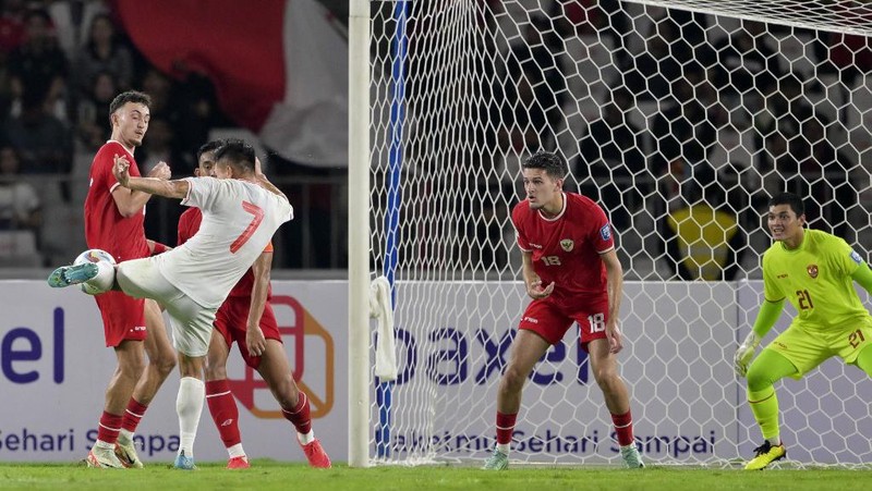 Timnas Indonesia berhasil meraih kemenangan 1-0 atas Vietnam pada lanjutan Kualifikasi Piala Dunia 2026 yang berlangsung di Stadion Utama Gelora Bung Karno (SUGBK), Senayan, Jakarta pada Kamis (21/3/2024) malam. (BAY ISMOYO / AFP)
