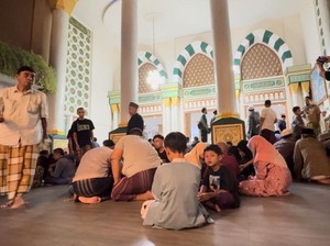 Megibug, Tradisi Makan Bersama pada Ramadan di Desa Kepaon