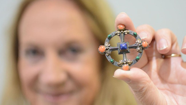 Wanita Ini Beli Bros Bekas Rp500.000, Tiba-Tiba Laku Rp189 Juta