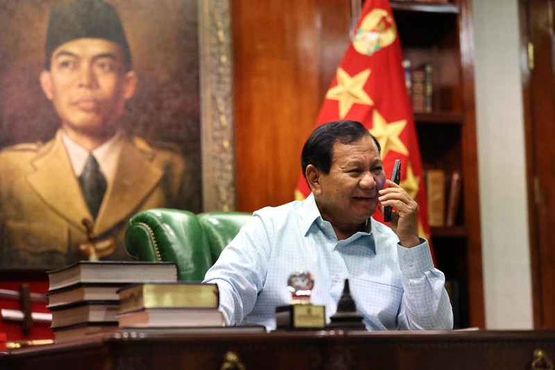 Presiden terpilih Prabowo Subianto yang telah resmi dinyatakan unggul dalam pilpres 2024 menerima ucapan selamat via telepon dari Presiden Amerika Serikat (AS) Joe Biden, Jumat (22/3/2024) malam WIB. (Dok. Kemehan RI)