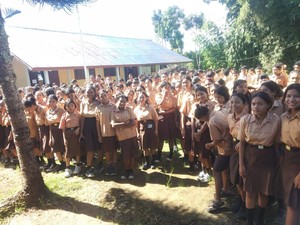 Pemprov Kaji Penyebab Ratusan Ribu Anak di NTT Tidak Sekolah