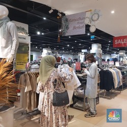 Belanja Baju Lebaran Murah Meriah Cuma di Transmart Hari Ini!