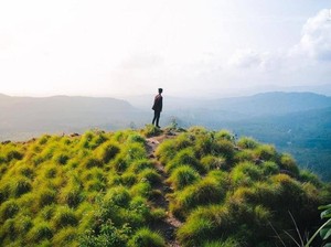 12 Rekomendasi Wisata Lampung Tengah, Ada Air Terjun hingga Bukit Batu