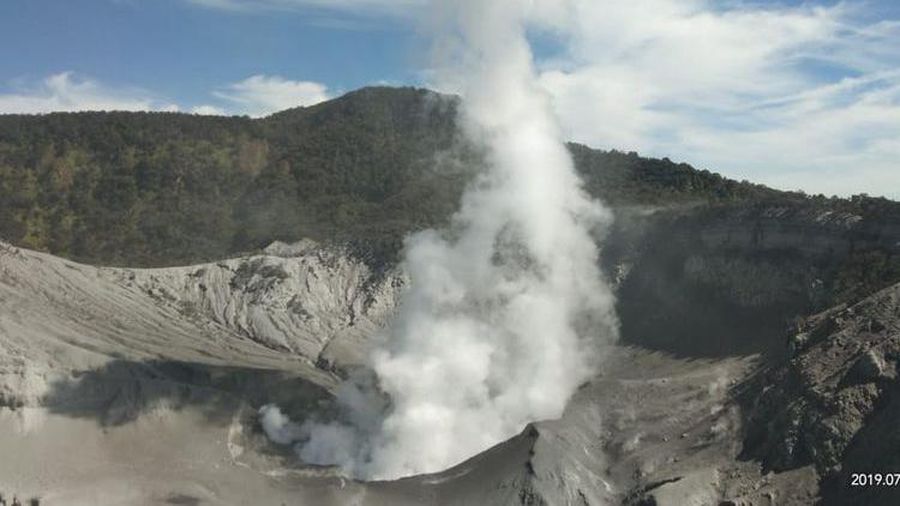 Aktivitas Vulkanik Gunung Tangkuban Parahu pada Sabtu (22/3/2024). (Dok. Kementerian ESDM Geologi)